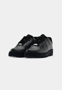 Nike Sportswear AIR FORCE 07 Trainers black