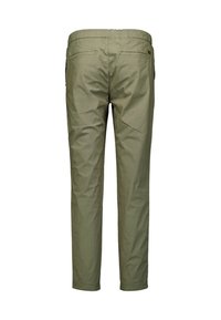 Olijfgroene broeken met een elastische tailleband, voorzien van twee achterzakken en een zijzak, gemaakt van een gladde, lichte stof.