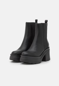 Guess VANETA - Botins de salto alto - black