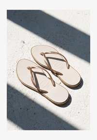 Niet geselecteerd, rose gold/beige