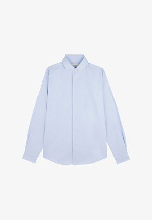 Chemise à manches longues bleu clair avec un col boutonné, présentant un petit motif à carreaux et une fermeture à boutons à l'avant. Texture de tissu douce.
