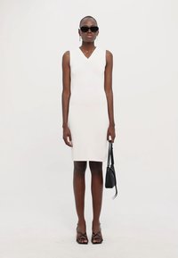 Armani Exchange VESTITO - Trikotaažkleit - off white