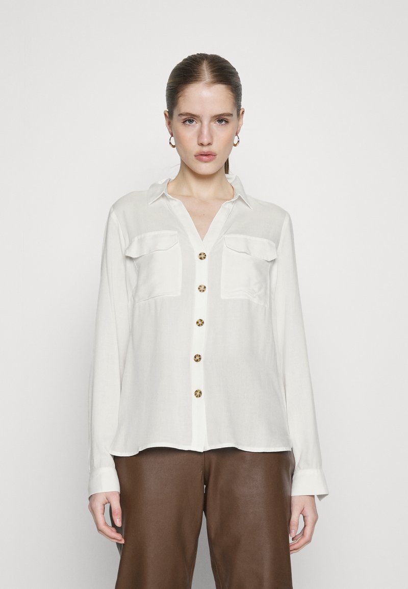 Vero Moda Petite VMBUMPY SHIRT NEW - Button-down blouse - snow white ...