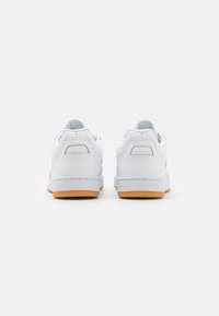 Reebok Classic BB 4000 II UNISEX - Sneakers basse - footwear white/pure grey