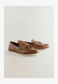 Geselecteerd, tan brown