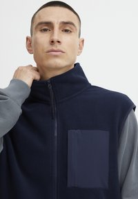 Blend BHSWEATSHIRT - Liemenė - dress blues