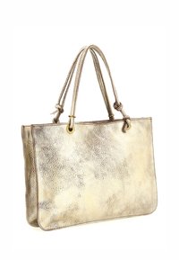 Borsa tote in cuoio metallico dorato con superficie texturizzata, due manici e forma rettangolare. Presenta inserti hardware rotondi all'attacco dei manici.