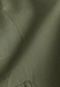 Thumbnail Image 5