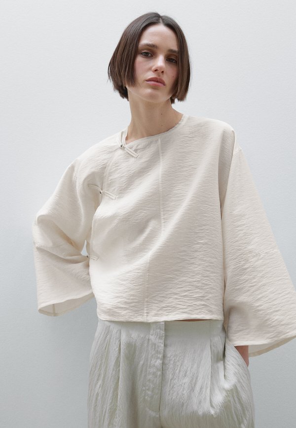 FLOWING CROPPED - Blouse - beige