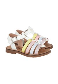 Sandalias sintéticas blancas con tiras de purpurina multicolor en tonos pastel de amarillo, rosa y azul. Suela marrón con correa de tobillo ajustable.
