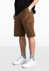 Carhartt WIP REGULAR  - Shorts - lumber
