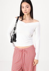 Gina Tricot STRIPED SOFT TROUSERS - Nadrágok - white/red