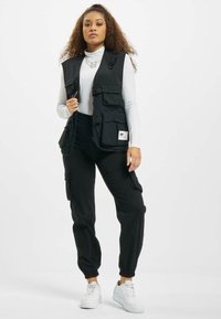 DEF TURTLENECK BASIC - Pikkade varrukatega topp - white