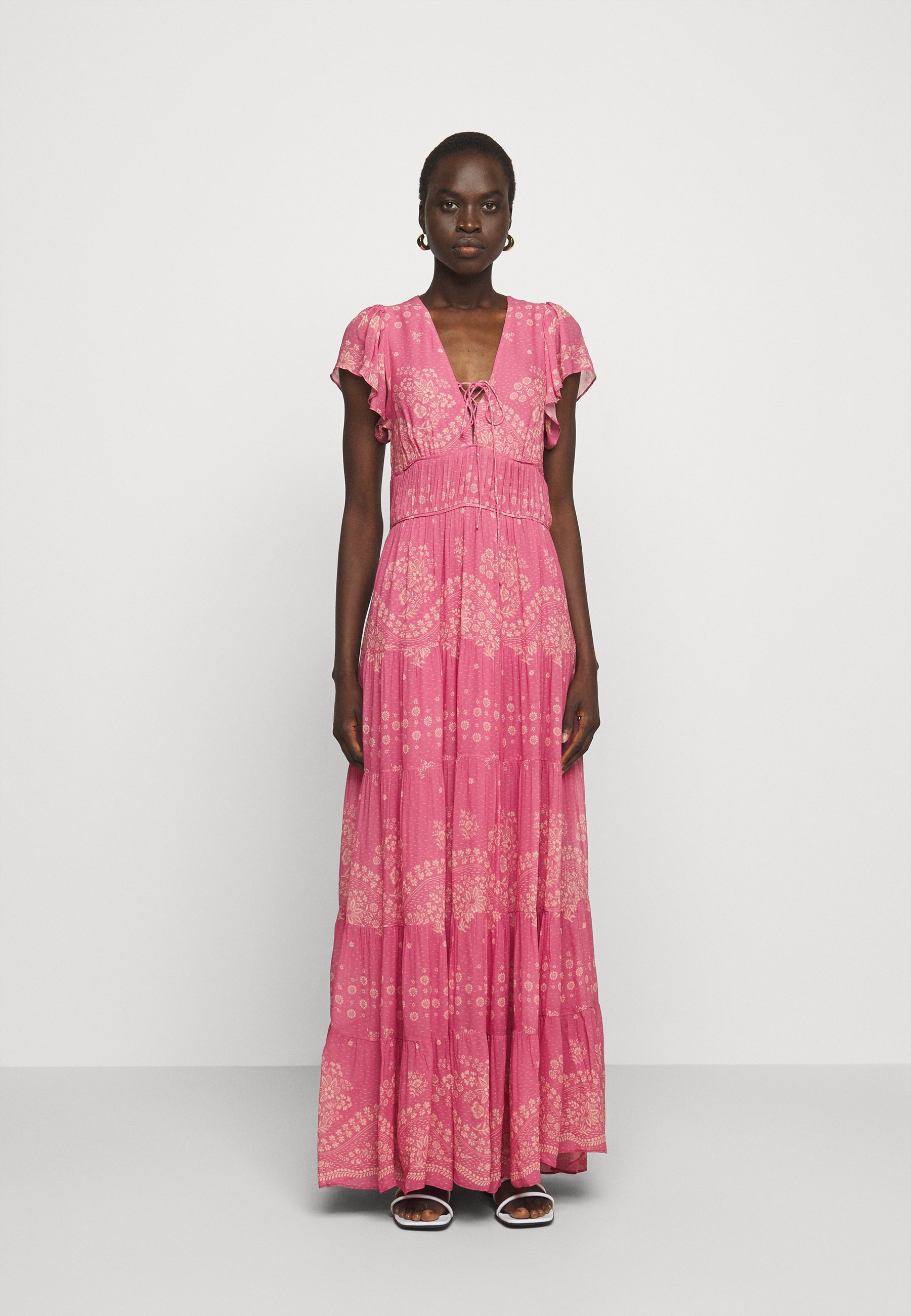 vanessa bruno rose pale