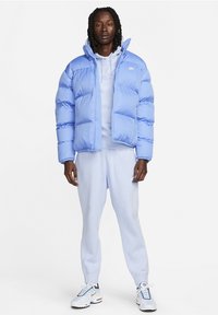 Nike Sportswear CLUB PUFFER - Vinterjakker - polar white