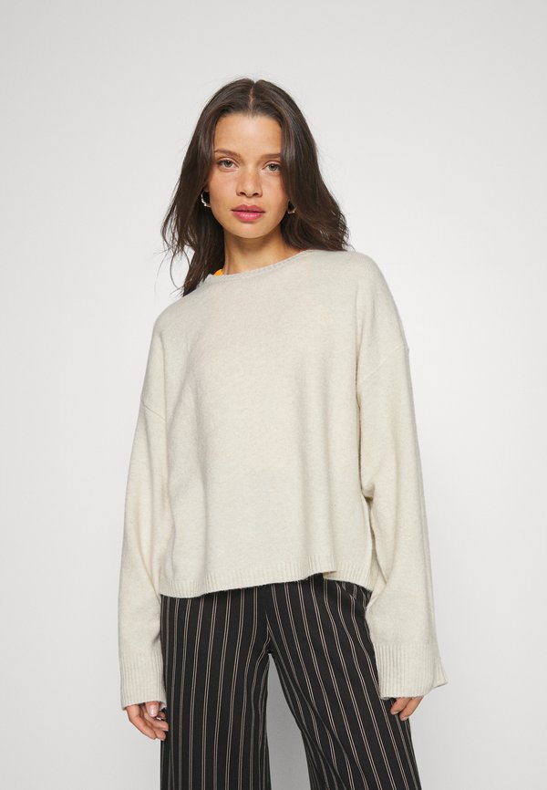 VMDOFFY O NECK BOXY - Strickpullover - birch