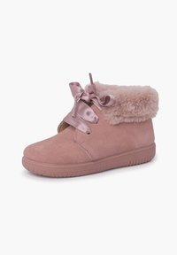 Botas de tobillo de ante rosa con un suave borde de piel sintética, cintas de satén con lazo, suela de goma y diseño de punta redonda.