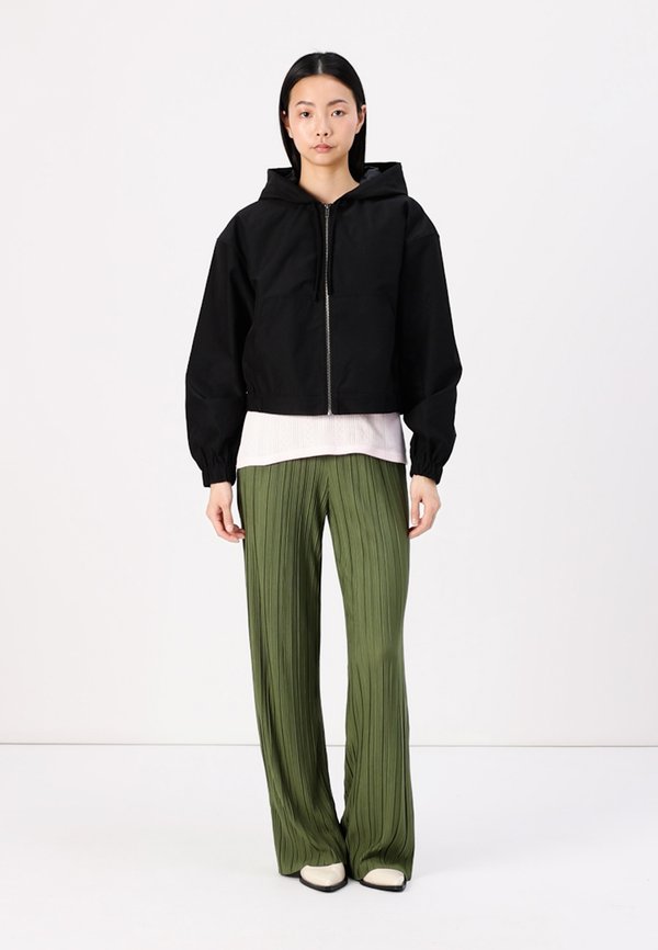 VMVIC SHORT BOMBER  - Summer jacket2