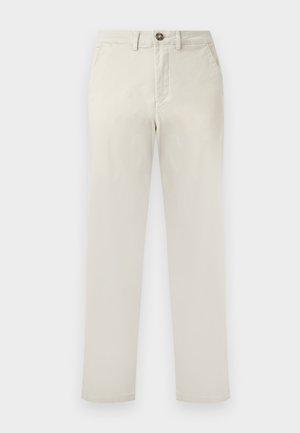 Béžové kalhoty s rovnými nohavicemi, předními kapsami, poutky na pásek, zapínáním na knoflíky a zipem, zobrazené na bílém pozadí.