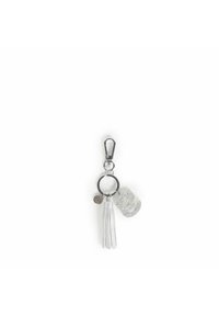 Llavero con herrajes plateados, borla blanca y un símbolo de informe brillante. El diseño presenta un anillo circular y un charm adjunto.