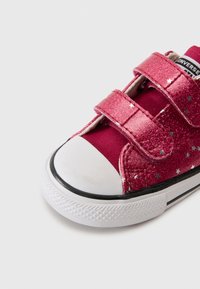 Converse CHUCK TAYLOR ALL STAR UNISEX - Sapatilhas - sporty berry/white/egret