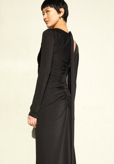 Victoria Beckham ASYMMETRIC RUCHED FLOORLENGTH - Koktailové šaty/večierkové šaty - black