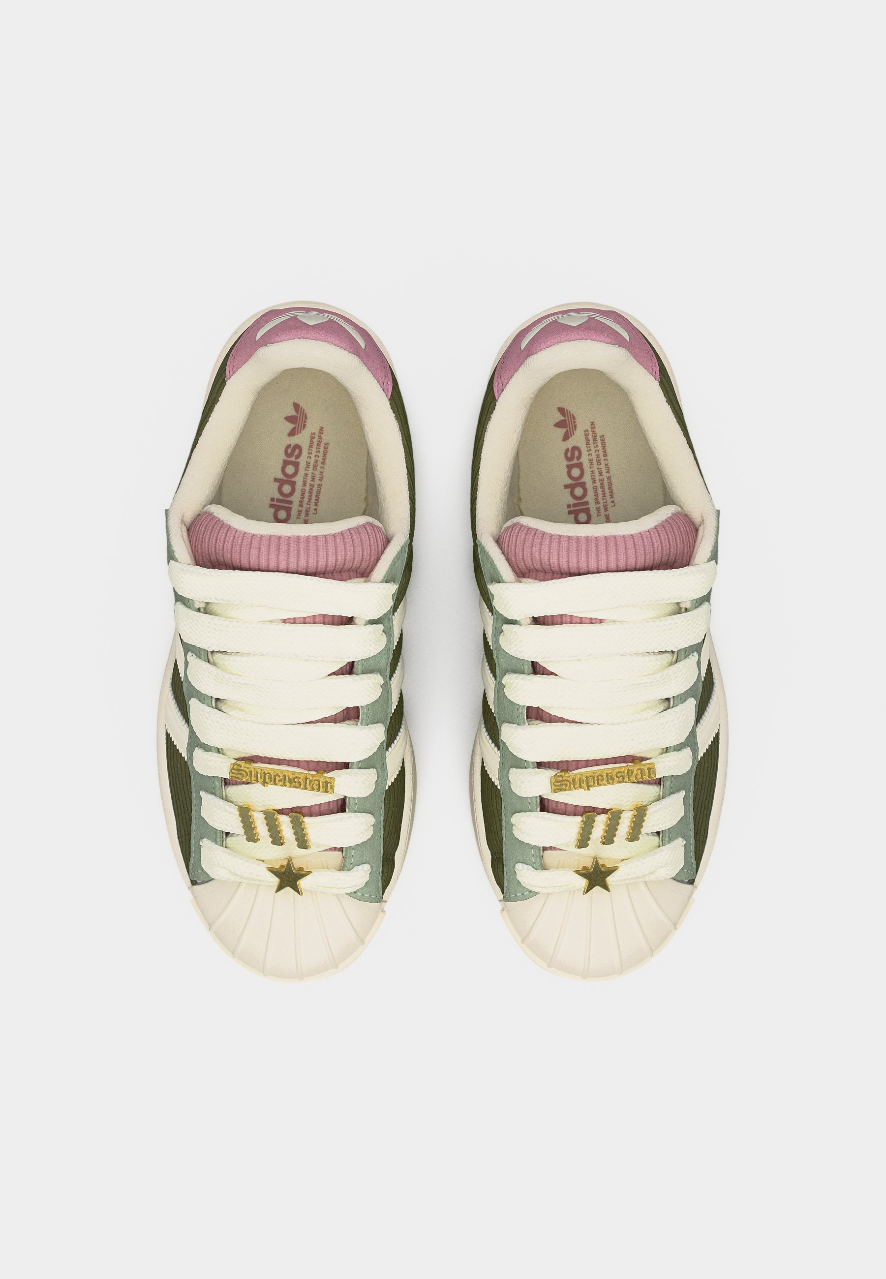 adidas Originals SUPERSTAR ST - Sneakers low - silver-coloured