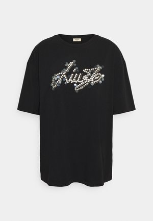Camiseta negra de manga corta con cuello redondo y cuentas decorativas brillantes que forman la palabra "Liu Jo" en el pecho.