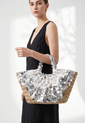 Kassandra, KASSANDRA TOTE BAG - Sac à main - silver and white