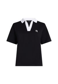 Juodas polo marškinėlis su baltu apykaklės kraštu, trumpomis rankovėmis ir V formos iškirpte. Yra nedidelis logotipo emblema kairėje krūtinės pusėje.