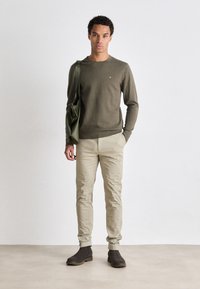 Calvin Klein Jeans EVA BOOT MID CHELSEA ICONIC - Klasične gležnjače - brown