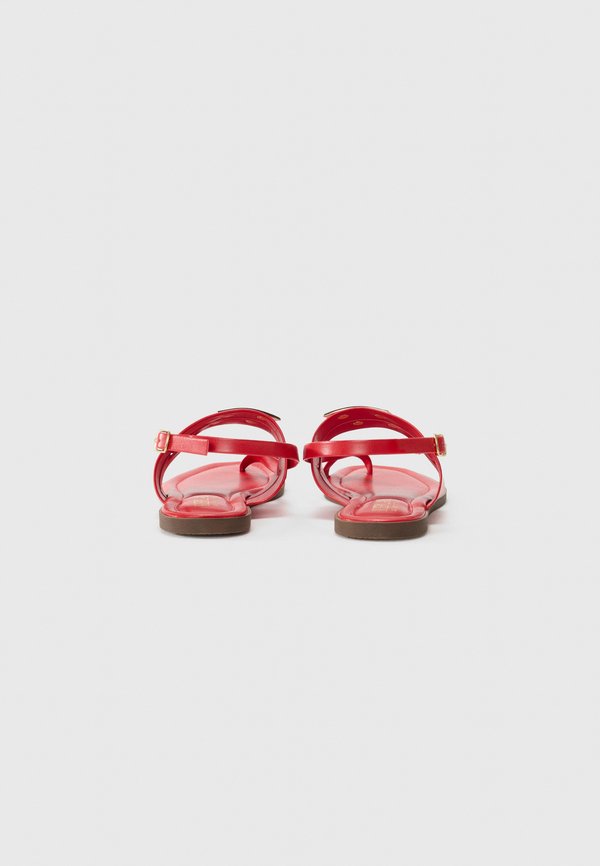 MAY PLATE - T-bar sandals2