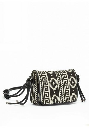 LASCANA Umhängetasche - schwarz ecru