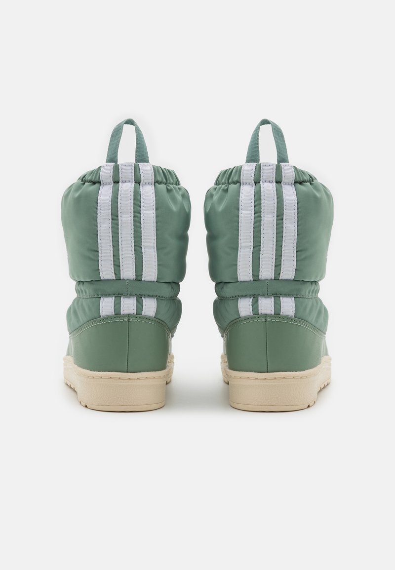 adidas superstar winter