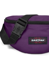 Eastpak SPRINGER - Bältesväska - eggplant purple