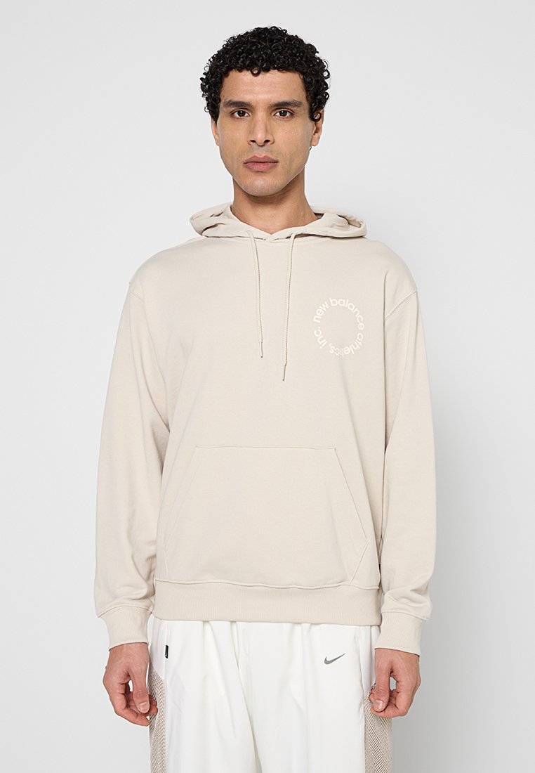 RELAXED FIT 