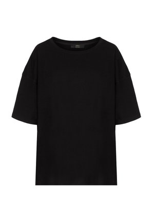 - T-shirt basic