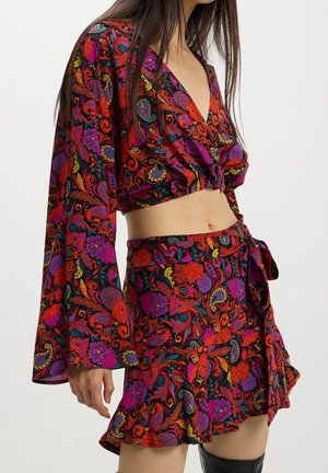 Calliope, Blouse - black