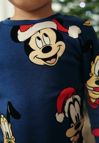 Next REGULAR FIT - SINGLE LONG SLEEVES SET - Nachtwäsche Set - navy mickey and friends