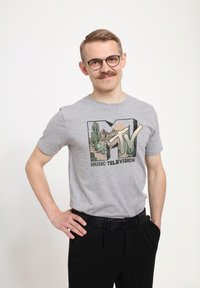 Henry Tiger MTV DESERT LOGO - Camiseta estampada - melange grey