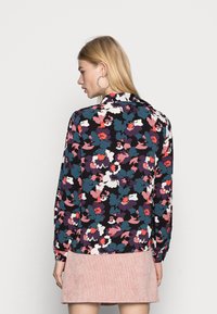 JDY JDYBROOKE LS NOOS - Skjortebluse - black/multicolor
