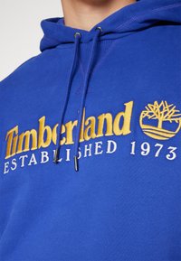 Timberland HOODIE REGULAR - Sudadera - clematis blue