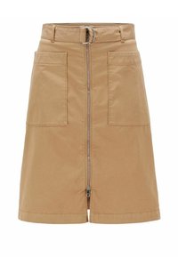 Khaki puuvillanaineest hame, jossa on etuvetoketju, kaksi suurta etutaskua ja vyö metallisoljella. Sujuva rakenne ja keskipitkä muotoilu.