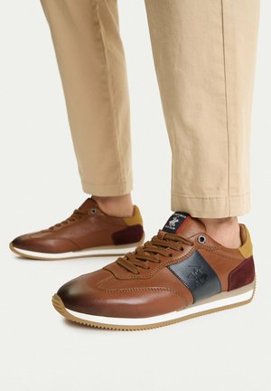 Beverly Hills Polo Club, - Sneakersy niskie