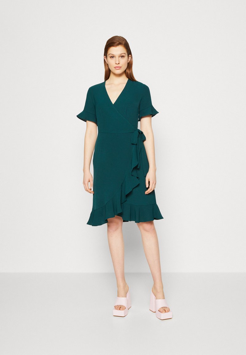 ONLY ONLMETTE WRAP FRILL DRESS - Φόρεμα ημέρας - ponderosa pine
