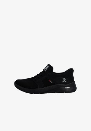 Baskets athlétiques noires avec dessus en mesh, design à lacets, logo "R" marqué sur le côté, et semelle rembourrée étiquetée "lightssole" et "R-TEX".