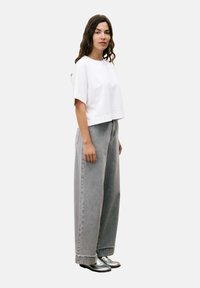 FRNCH SHADE - T-Shirt basic - creme