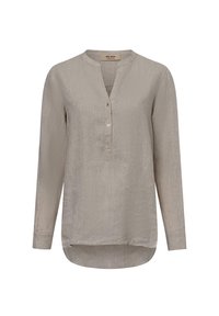 Langärmlige, taupefarbene Bluse mit rundem Ausschnitt, Knopfblende und leicht abgerundetem Saum. Der Stoff hat eine strukturierte Oberfläche.