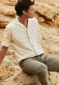 Next TEXTURED SHORT SLEEVE - Camisa - ecru embroidery