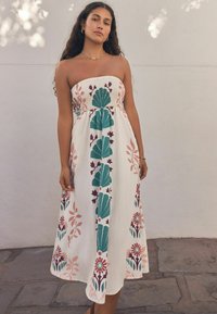 Next REGULAR FIT - BANDEAU MIDI  - Dienas kleita - khaki green